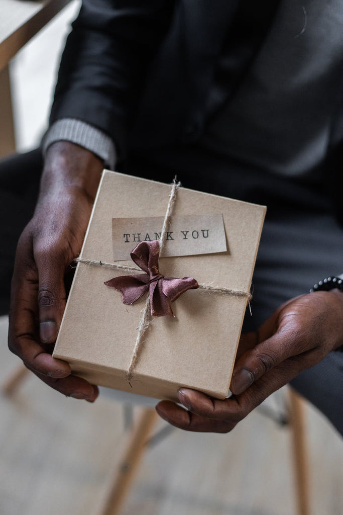 Shipping Candle Gift Boxes in the EU: What to Know Before You Order