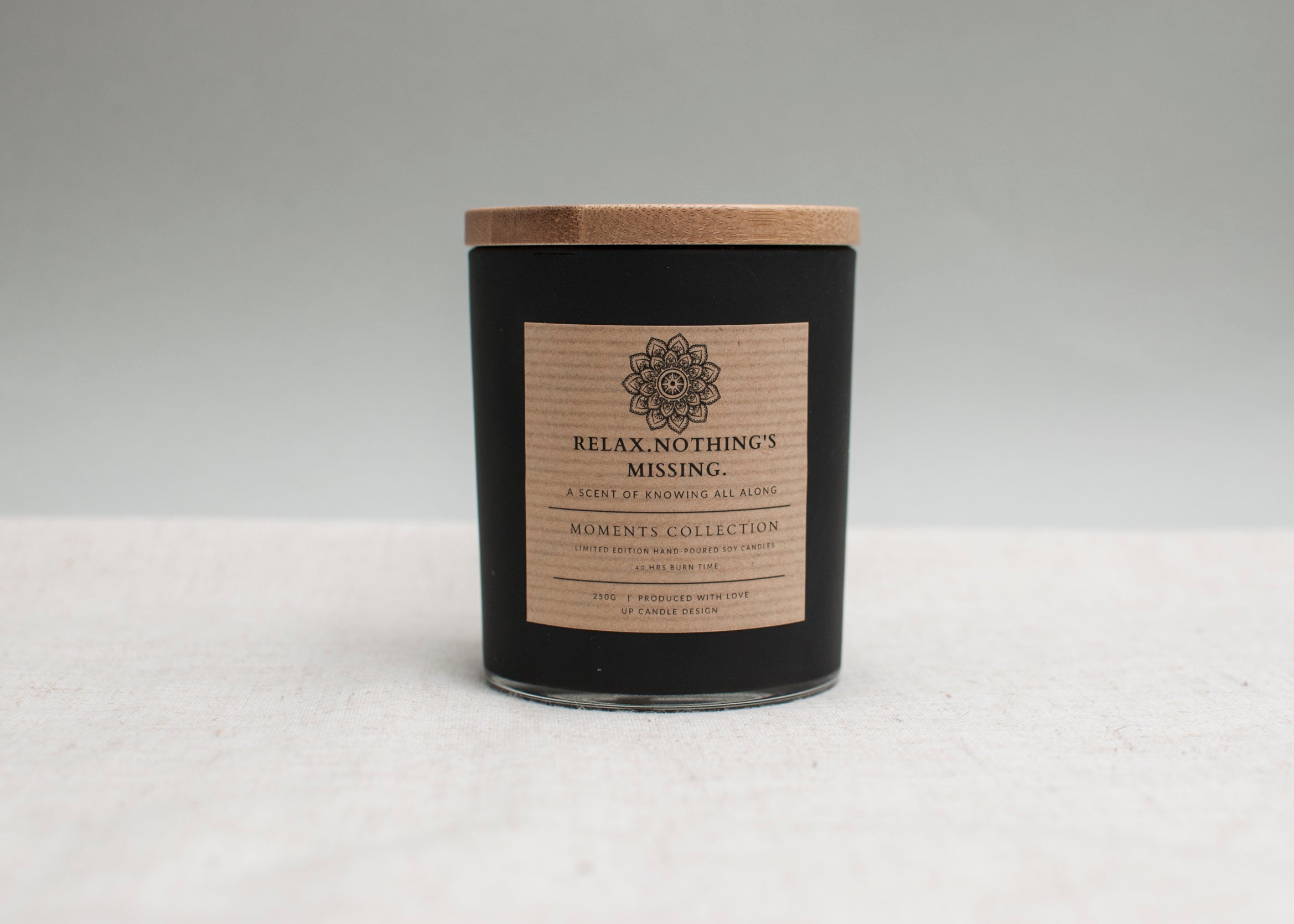 RELAX.NOTHING'S MISSING - Scented Candle