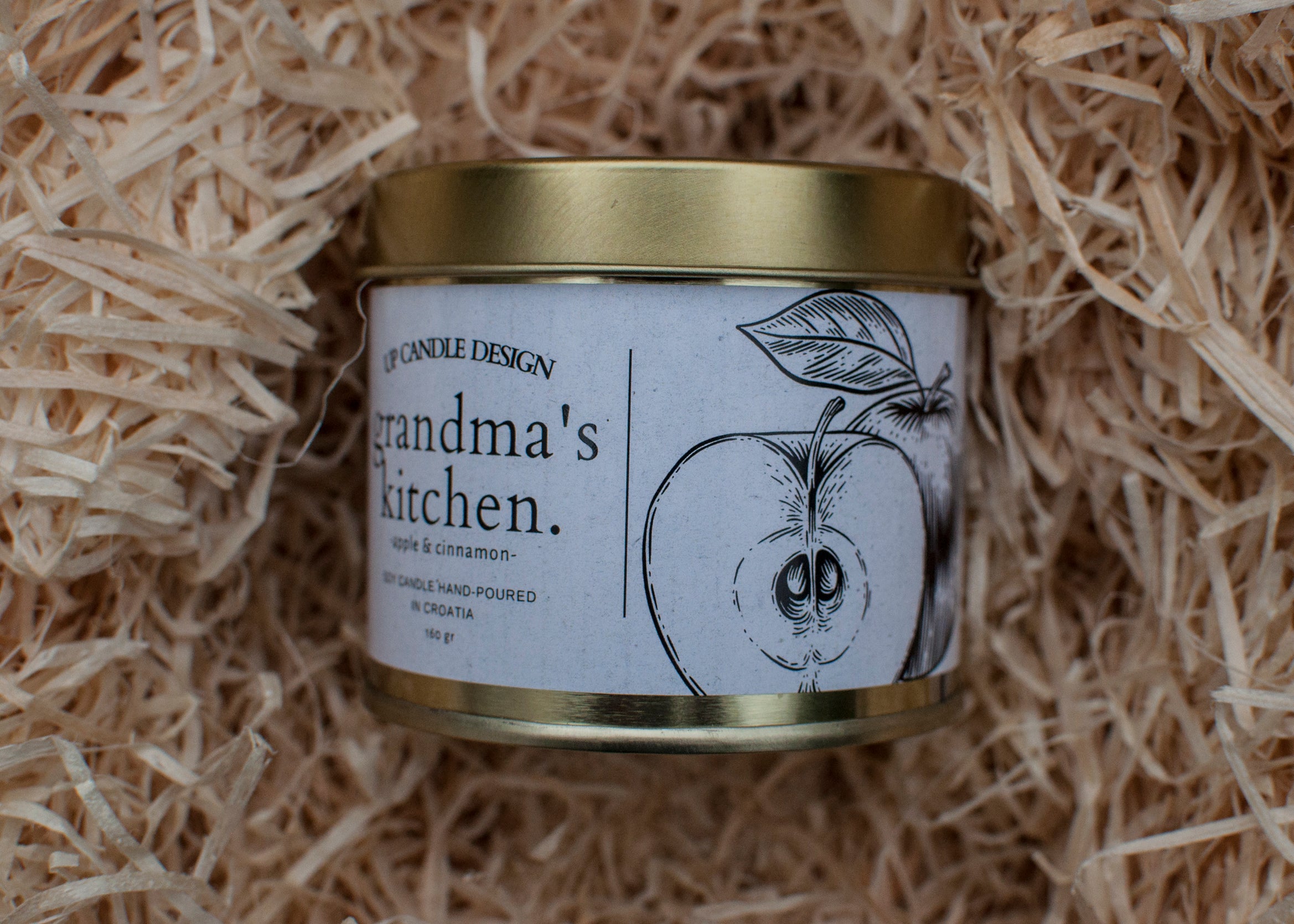APPLE & CINNAMON Scented Travel Candle